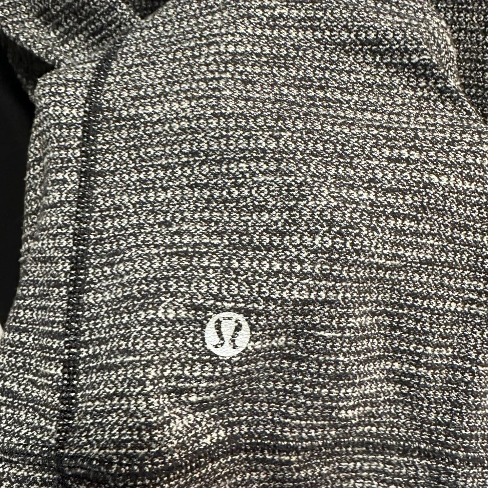 Lululemon Daily Yoga Jacket
Coco Pique Black / Black - Picture 7 of 8
